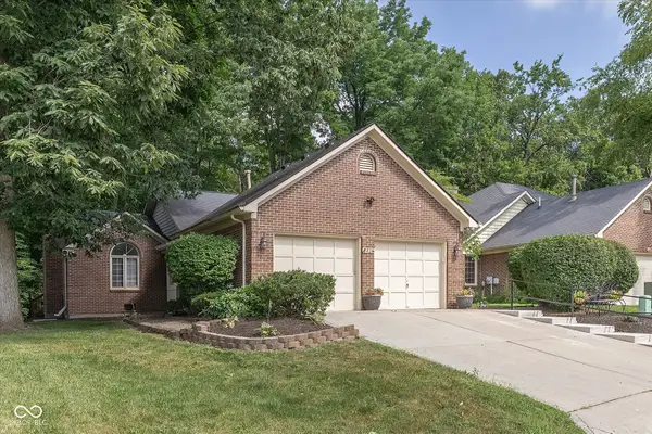9214 W Point Drive, Indianapolis, IN 46268