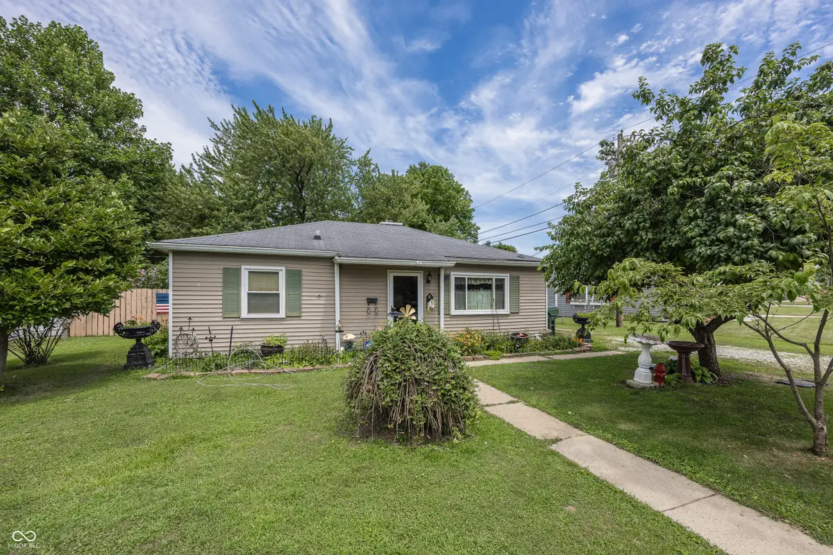 16 Allen Lane, Greenfield, IN 46140 - #1