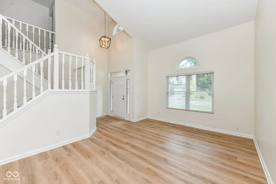 6338 Creekview Lane, Fishers, IN 46038 - #2