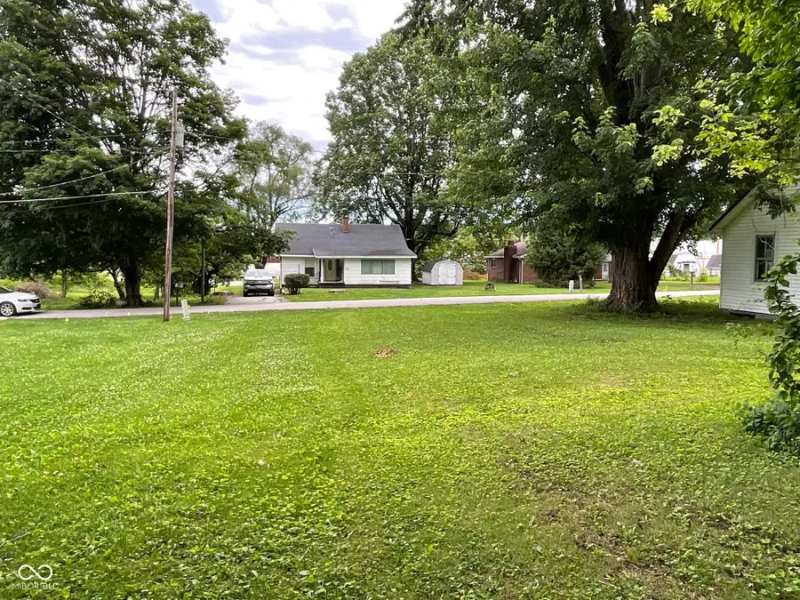 809 Buena Vista Street, Rockville, IN 47872 - #3