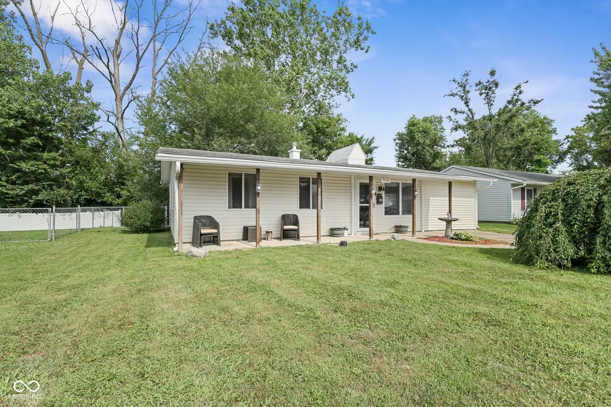 950 Edgewood Drive, Mooresville, IN 46158 - #1