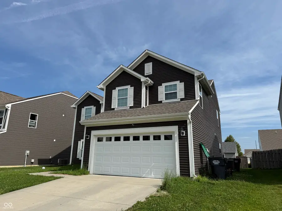 832 Sommersweet Run, Greenwood, IN 46143 - #2