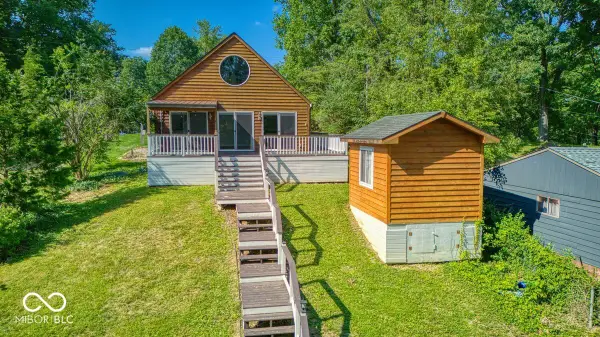621 W Hemphill Drive, Nineveh, IN 46164