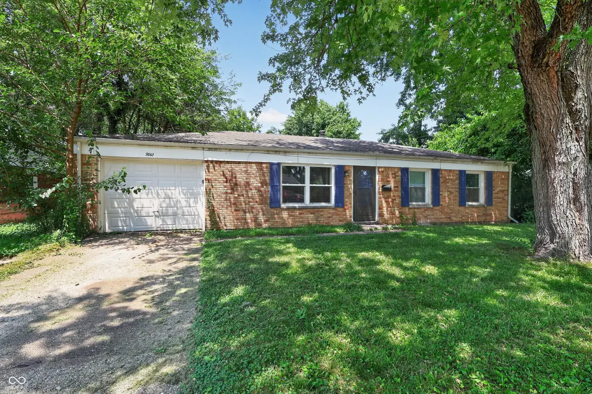 7642 E 34th Place, Indianapolis, IN 46226 - #1