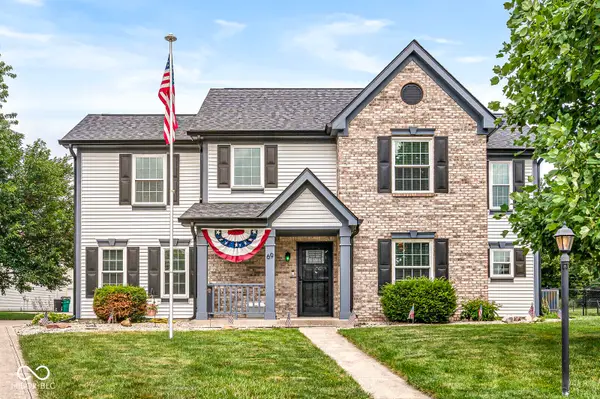 69 Carriage Lake Drive, Brownsburg, IN 46112