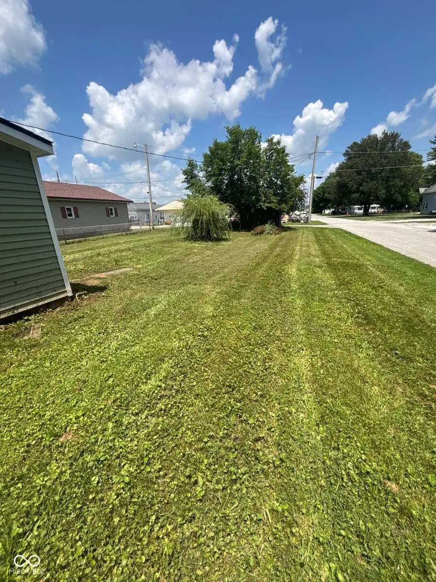 1226 S H Street, Elwood, IN 46036 - #2