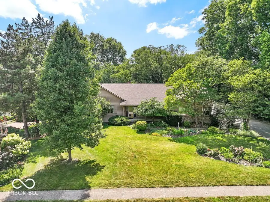 11357 Brentwood Avenue, Zionsville, IN 46077 - #2