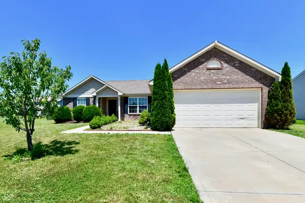 894 Rosewood Drive, Greenwood, IN 46143