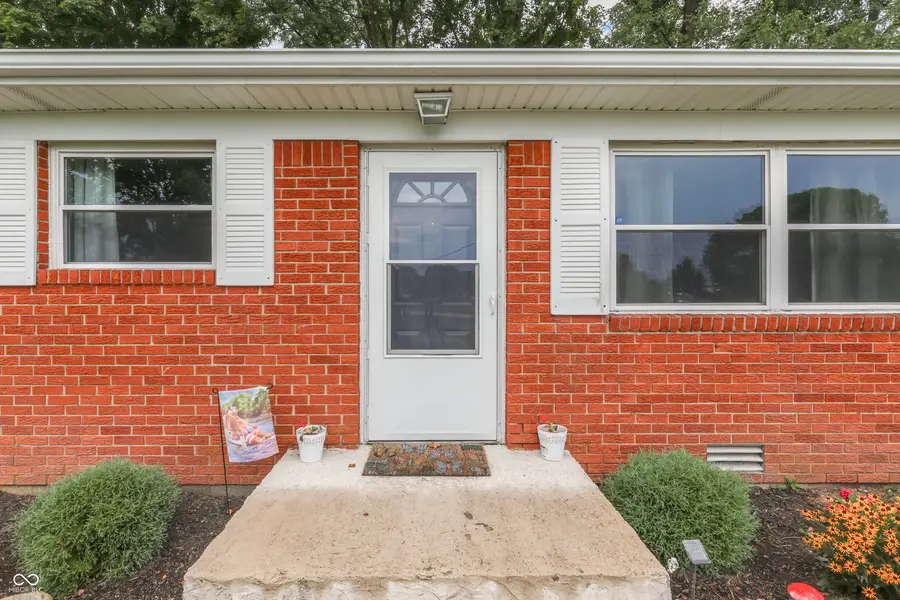 8025 W Sycamore Road, Fairland, IN 46126 - #3