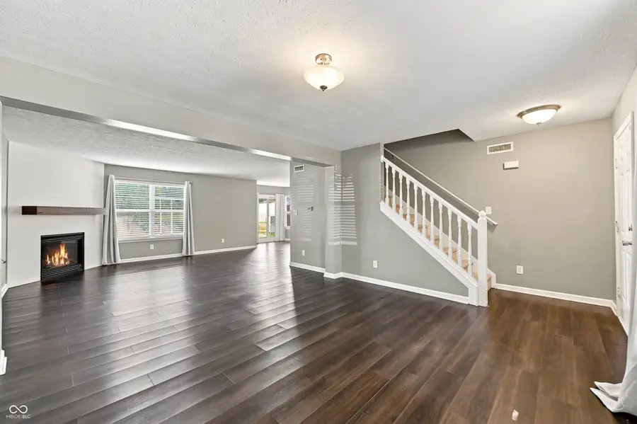 2732 Monarchy Lane, Greenwood, IN 46143 - #3