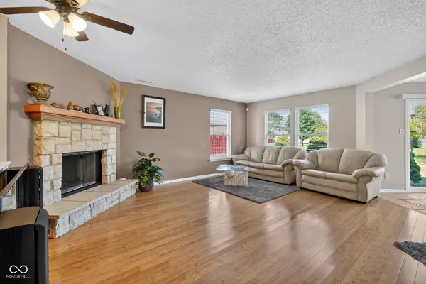 13971 Meadow Lake, Fishers, IN 46038