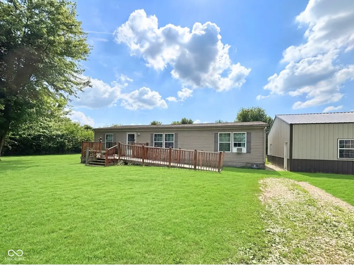 9258 N County Road 825 E, Roachdale, IN 46172 - #1