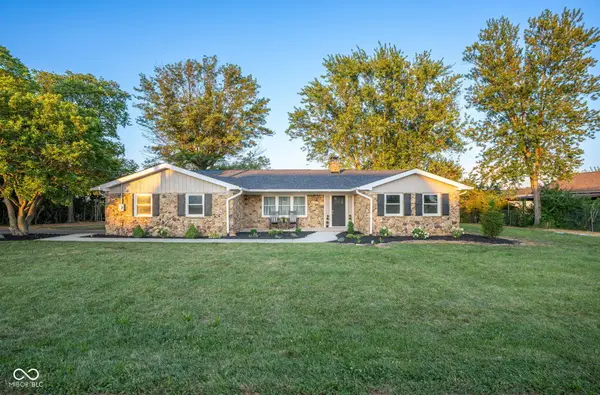 1639 N Buck Creek, Greenfield, IN 46140