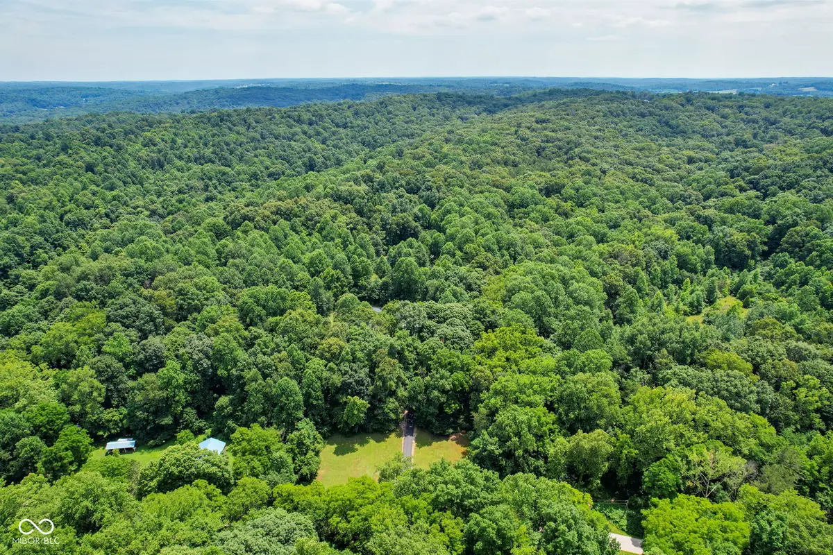 5538 E Washboard Road, Bloomfield, IN 47424 - #1