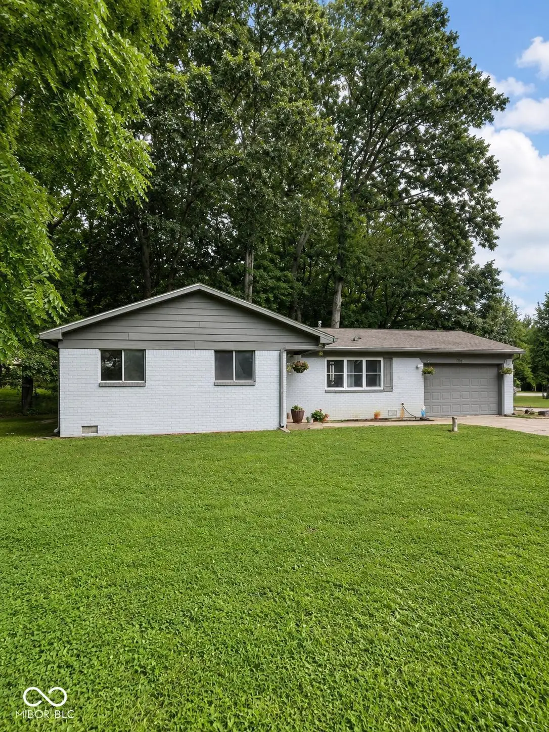 340 W Edgewood Avenue, Indianapolis, IN 46217 - #1