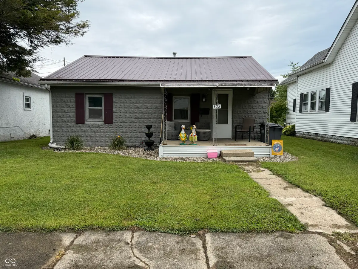 322 E 7th Street, Rushville, IN 46173 - #1