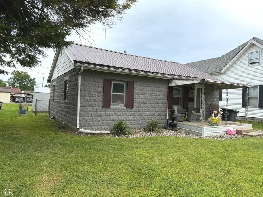 322 E 7th Street, Rushville, IN 46173 - #2