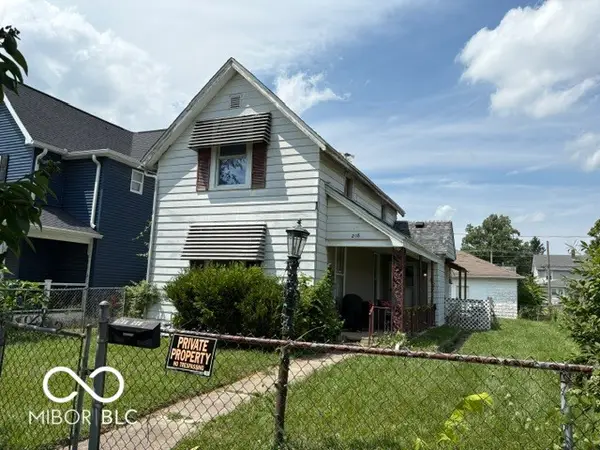 208 E 8th Street, Muncie, IN 47302