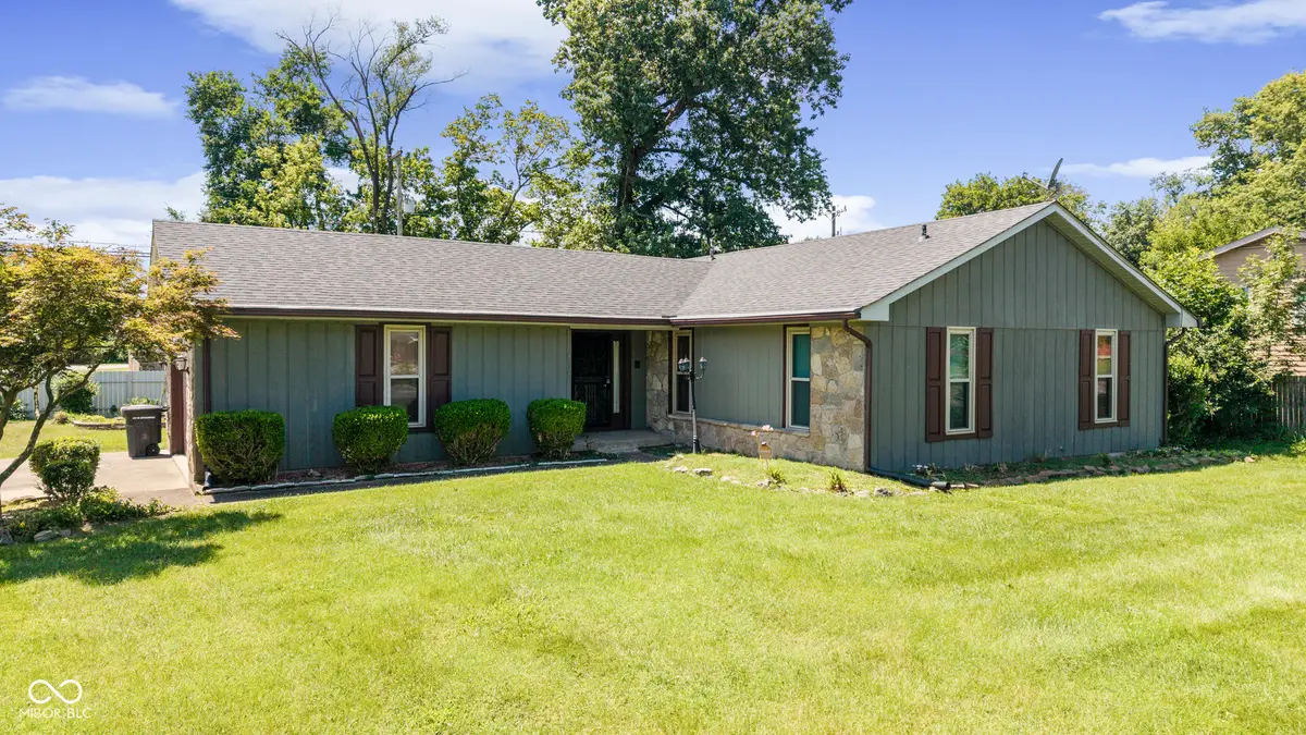 919 Springdale Drive, Jeffersonville, IN 47130 - #1