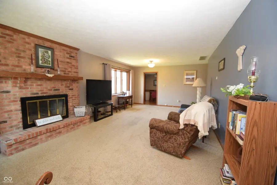 428 Glenn Knecht Drive #10, Crawfordsville, IN 47933 - #3