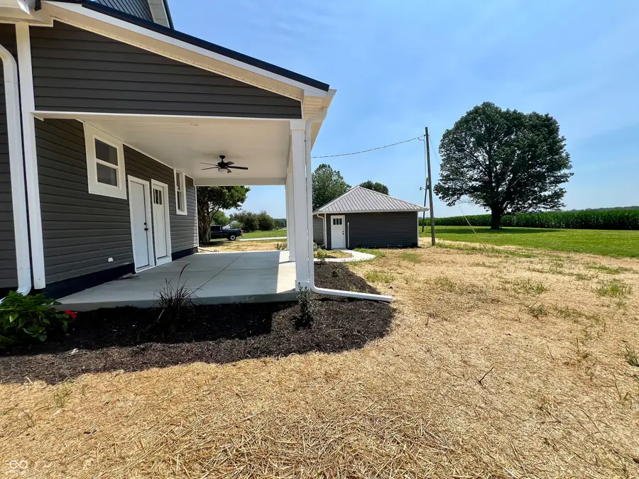 3443 E Us Highway 136, Hillsboro, IN 47949 - #3