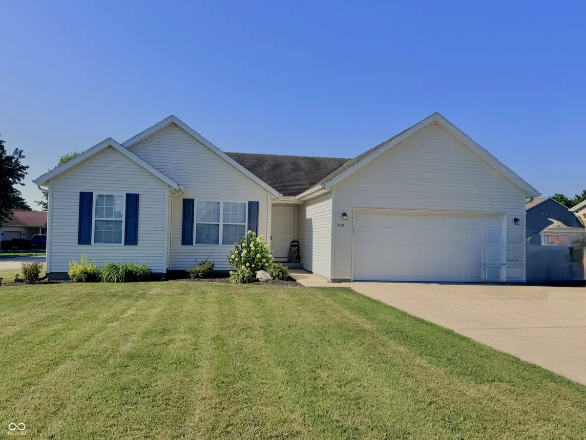 705 W 15th Street, Greensburg, IN 47240 - #1