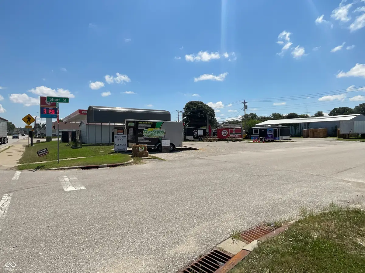 470 W Morgan Street, Spencer, IN 47460 - #1