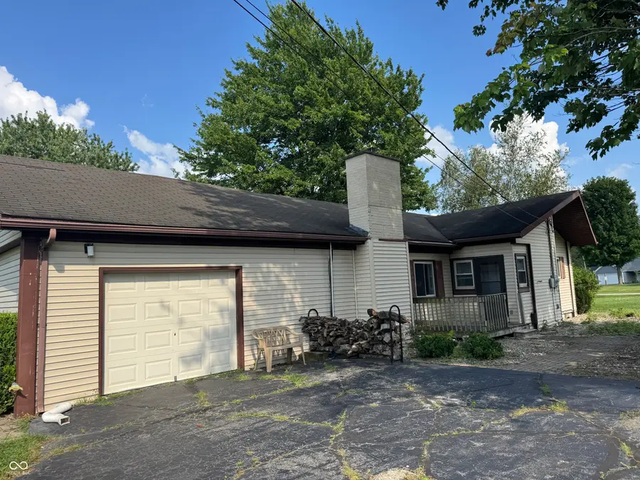 67 SW Santee Drive, Greensburg, IN 47240 - #3