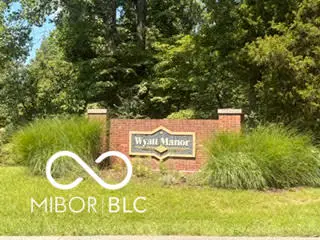 8716 Winslow Court, Columbus, IN 47201