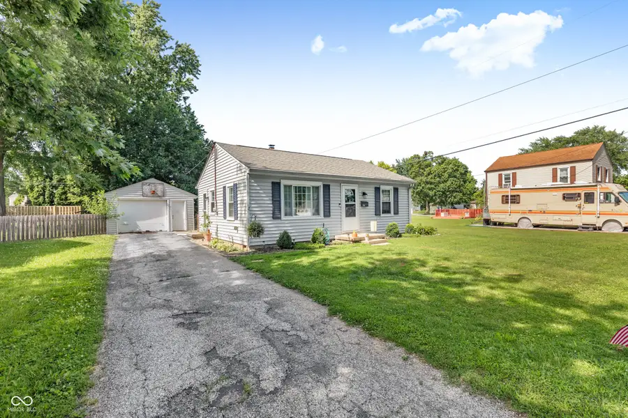156 E Carlisle Street, Mooresville, IN 46158 - #2