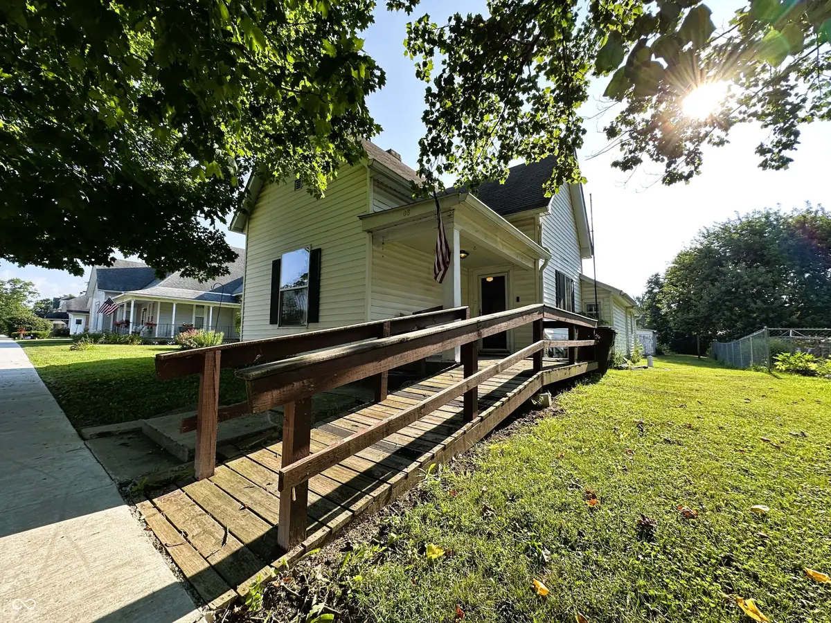 8 N Meridian Street, Roachdale, IN 46172 - #1