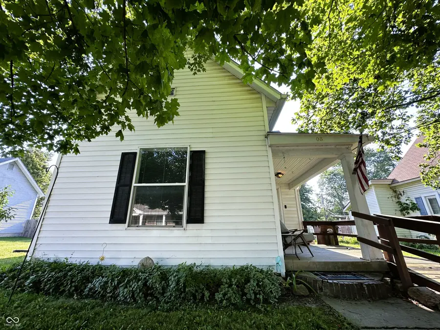 8 N Meridian Street, Roachdale, IN 46172 - #3