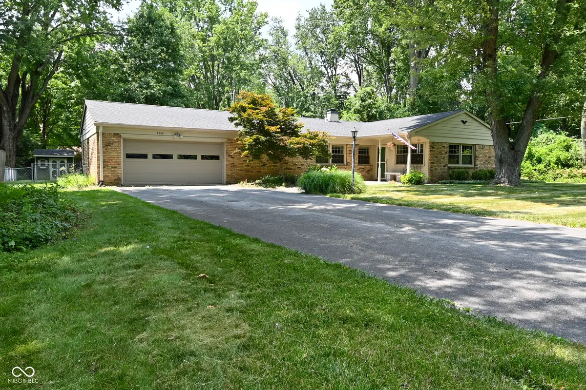 9880 Chesterton Drive, Carmel, IN 46280 - #1