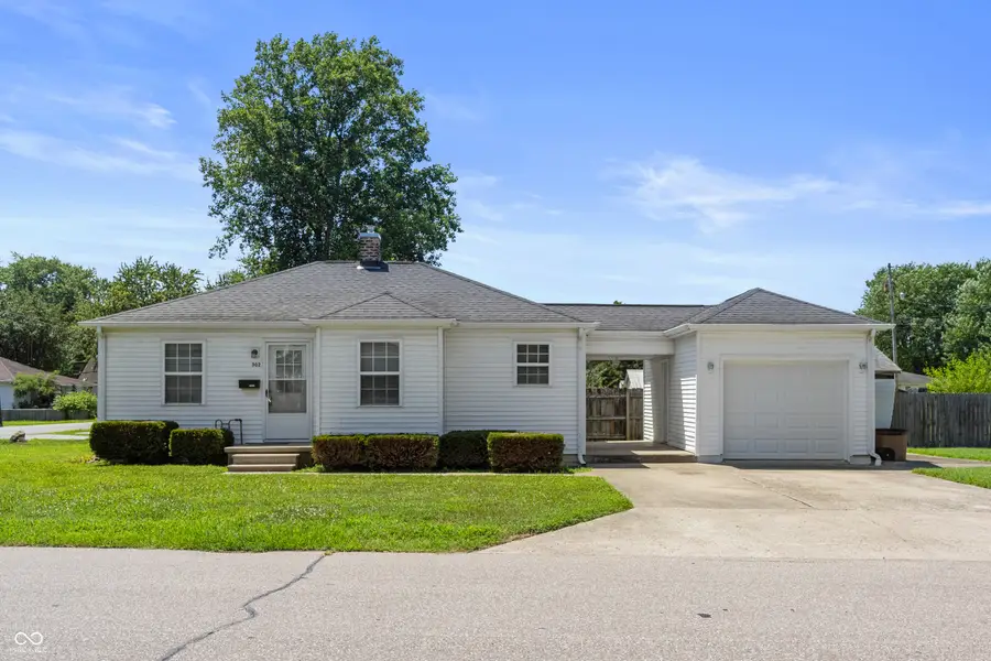 302 Smith Street, Columbus, IN 47201 - #2