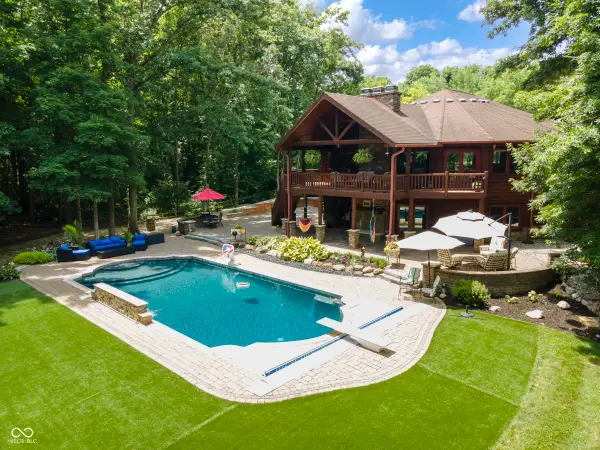 16610 E 186th, Noblesville, IN 46060