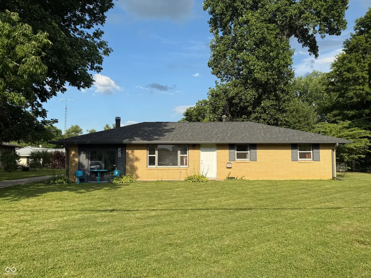 6191 N 200 W, Columbus, IN 47201 - #1