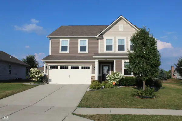1169 Meadowbank Lane, Avon, IN 46123
