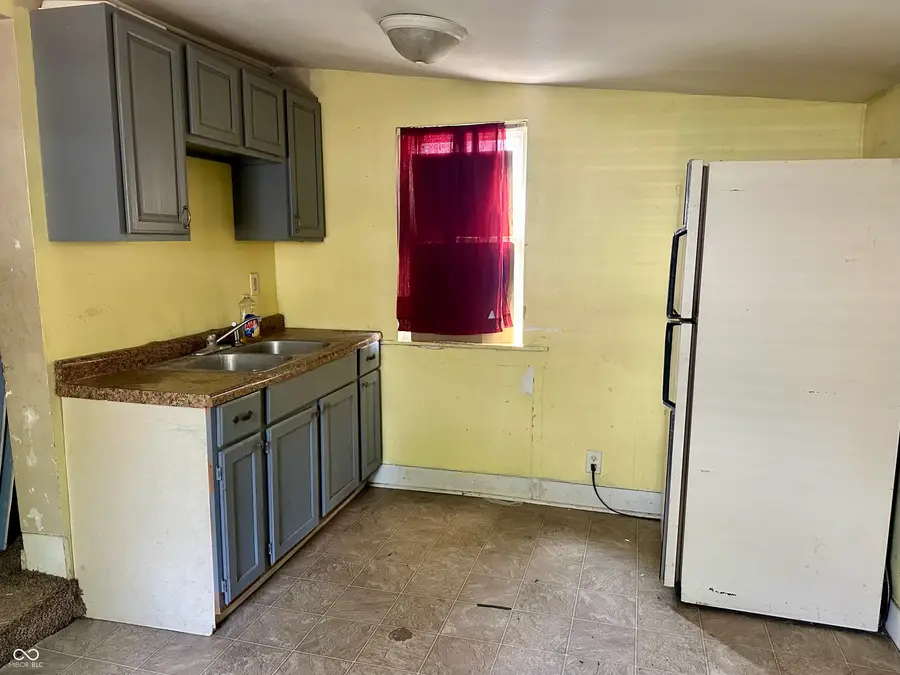 1448 Chestnut Street, Columbus, IN 47201 - #3