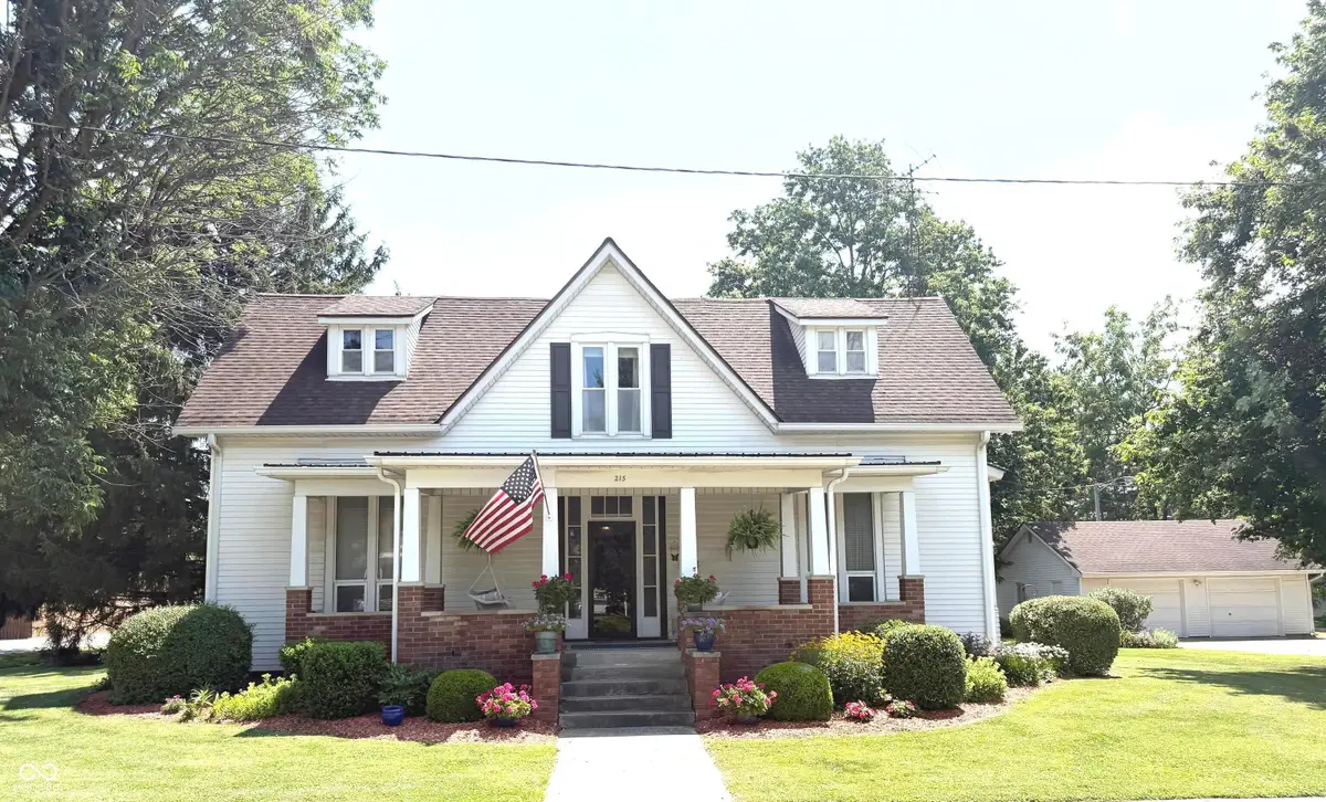 215 N College Street, Rockville, IN 47872 - #1