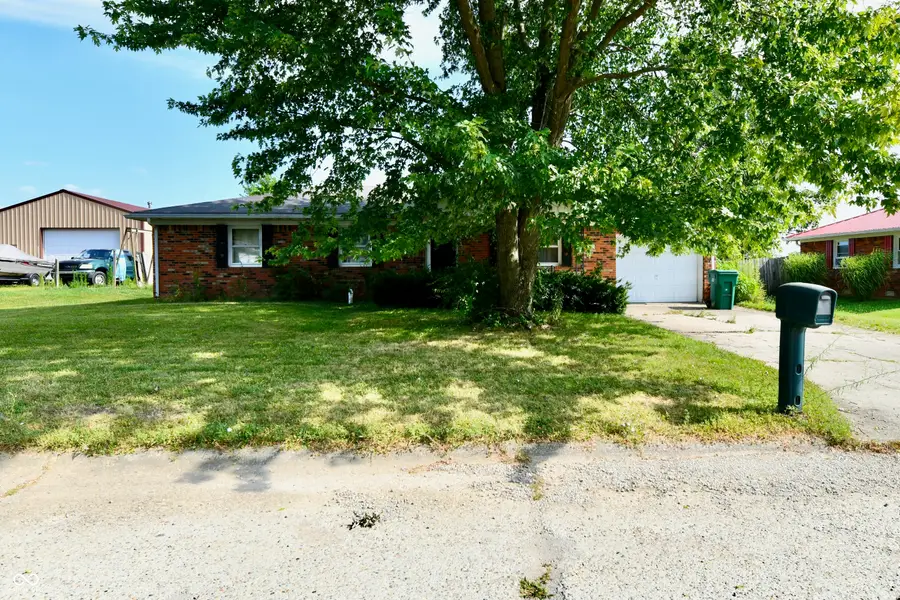 300 E 1st Street, Saint Paul, IN 47272 - #2