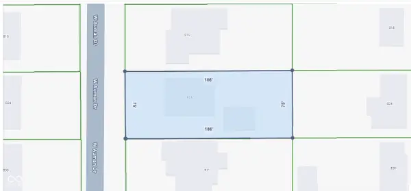 825 W Auman Drive, Carmel, IN 46032