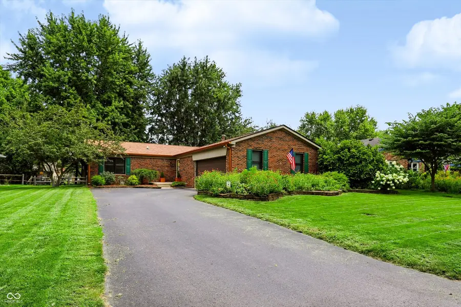 208 Ironwood Circle, Noblesville, IN 46062 - #2
