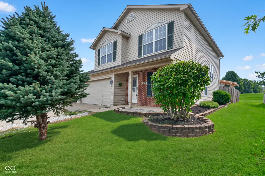 605 Sunmeadow Lane, Avon, IN 46123 - #2