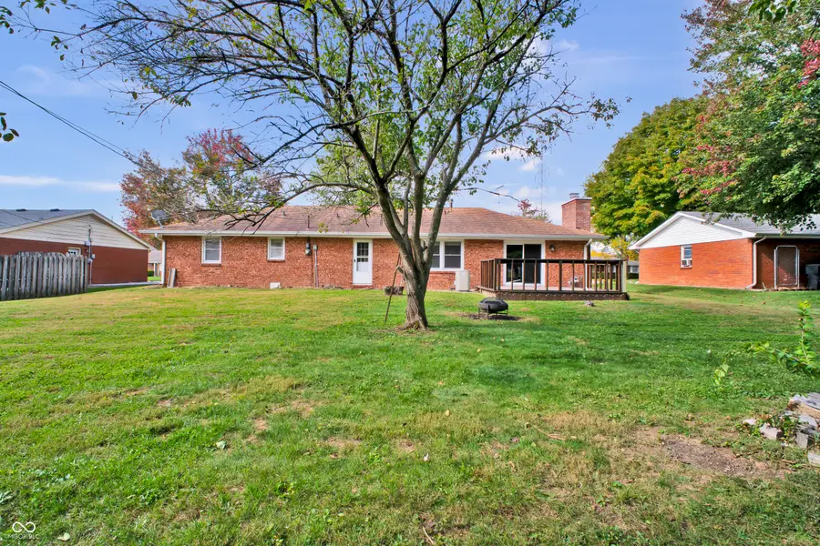 2745 Flintwood Drive, Columbus, IN 47203 - #2