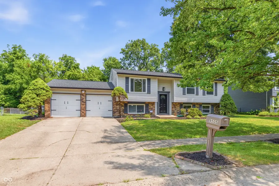 9505 Thornwood Drive, Indianapolis, IN 46250 - #2