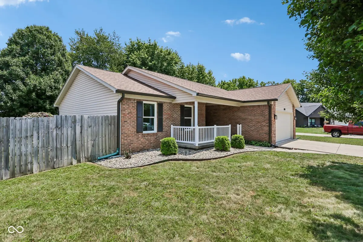 304 Foxridge Court, Shelbyville, IN 46176 - #1