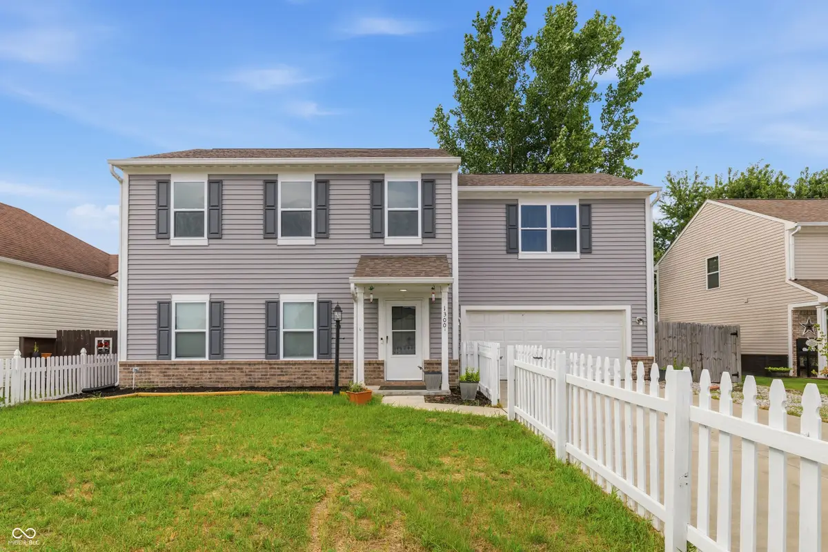 1300 Tomahawk Place, Martinsville, IN 46151 - #1