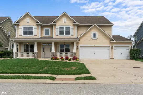 1930 Heathrow Drive, Columbus, IN 47201