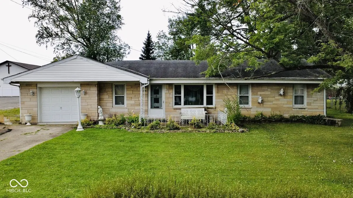 415 E 28th Street, Muncie, IN 47302 - #1