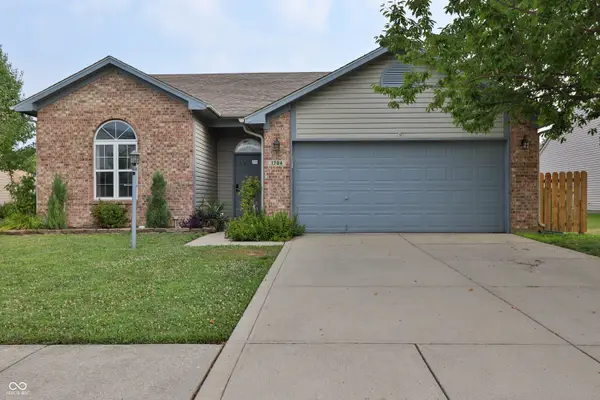 1704 Creekside Drive, Brownsburg, IN 46112